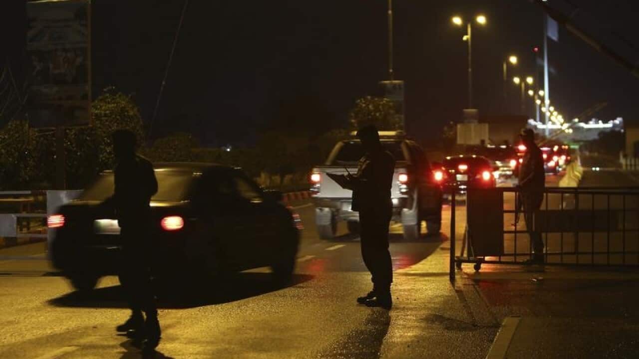 The convoy carrying the Indian pilot arrives at the Pakistan border