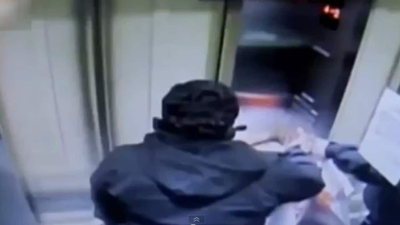 elevator_man_videonews247.jpg