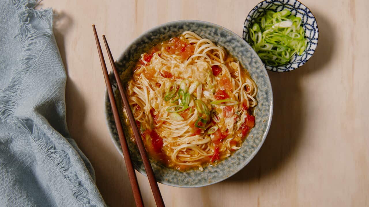 Egg drop tomato noodle soup