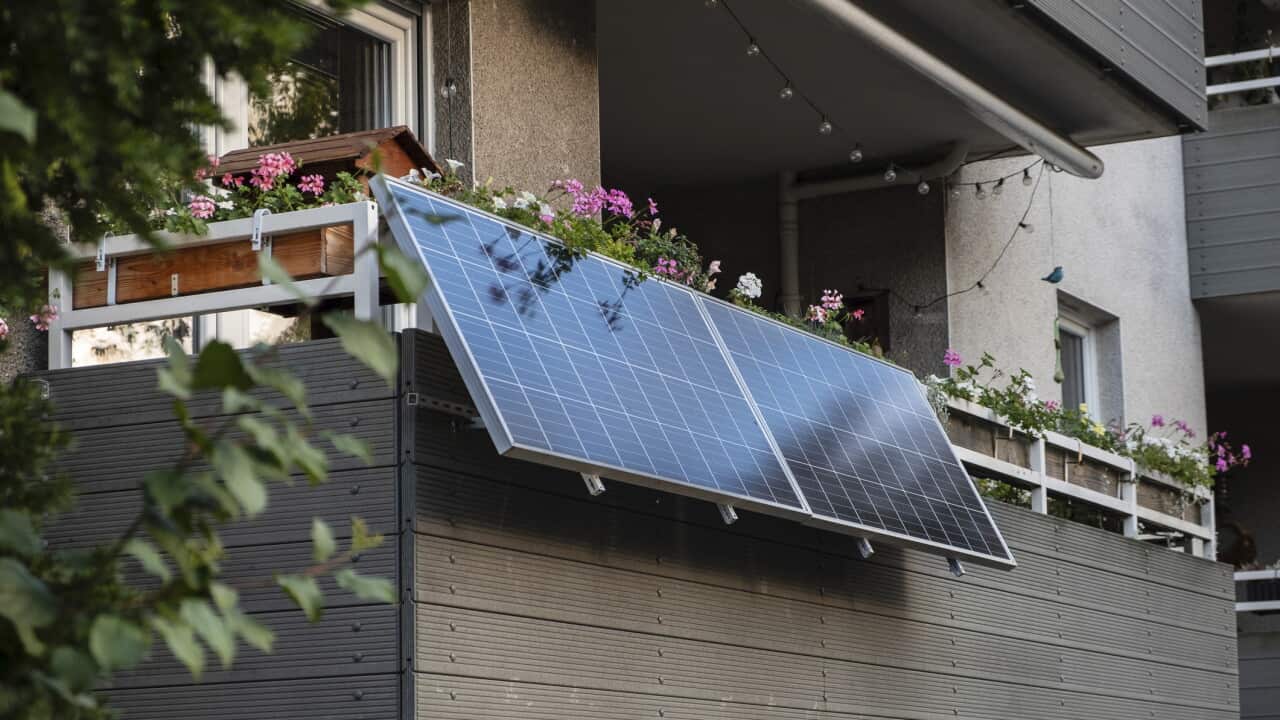 Balcony power plant on an apartment building in Düsseldorf