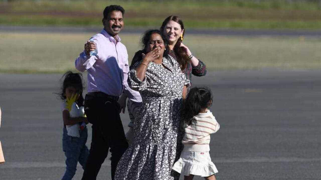 Priya and Nades Nadesalingam and their daughters Kopika and Tharnicaa