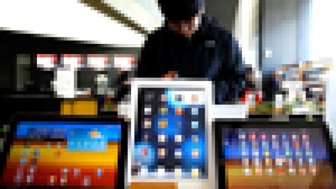 samsung_ipad_111130_aap_1319059947