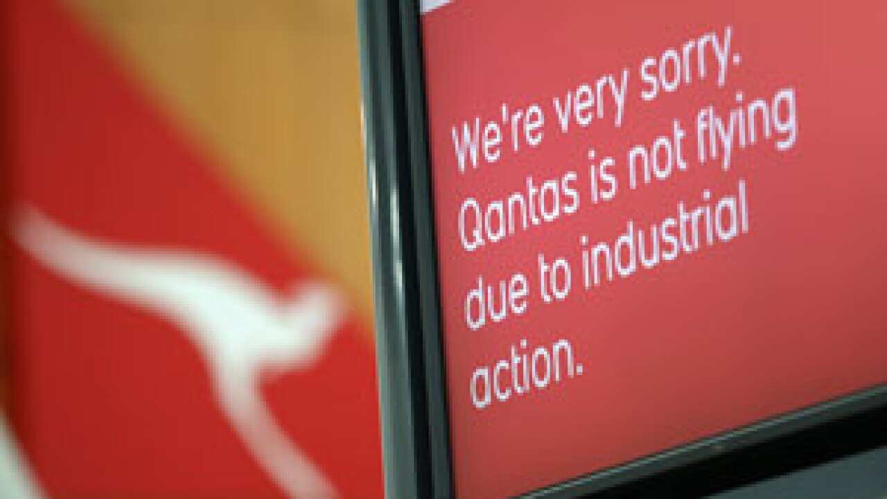 qantas_grounded2_111030_getty_1297336223