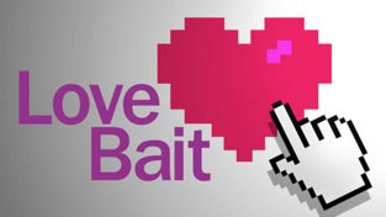 4887_plasma-love-bait-pixel-heart-hand.jpg