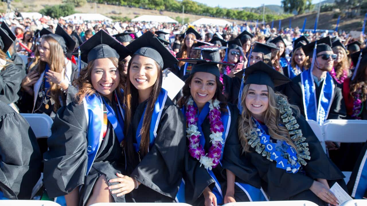 Top 5 Bachelor Degrees that easily open the door for Permanent Residency in Australia.