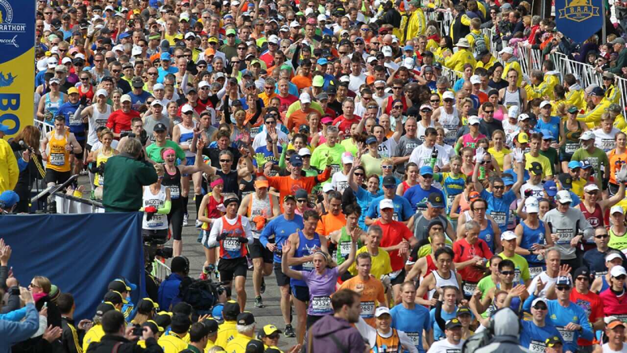 Runners start the running of the 2013 Boston Marathon