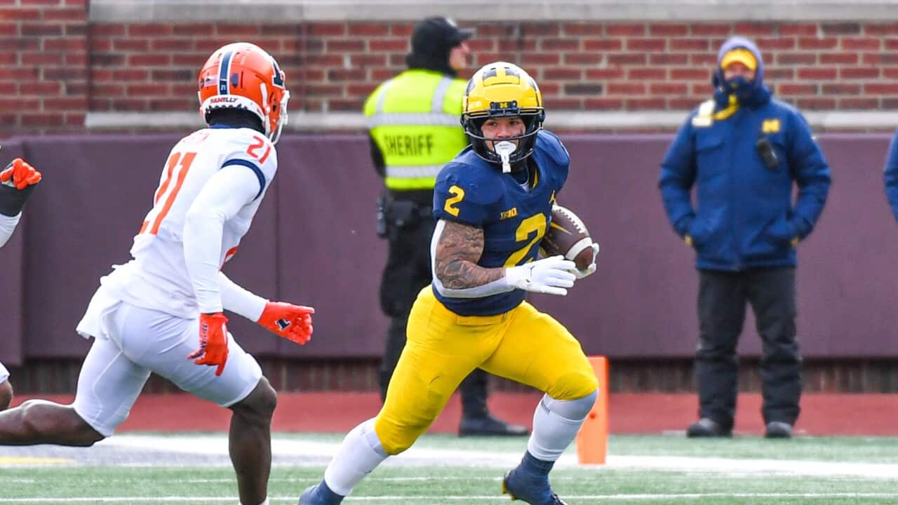 Blake Corum in action