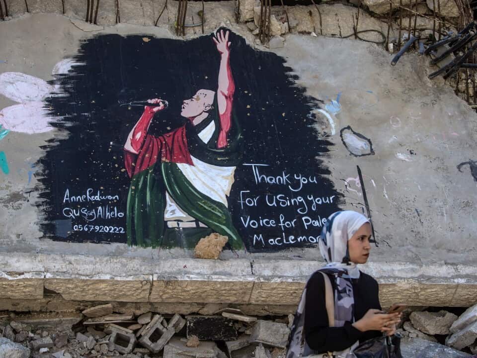 Mural depicting US rapper Macklemore in Gaza City