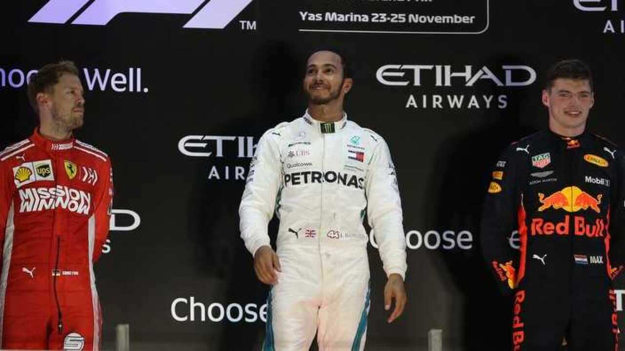 L'ultimo podio dell'anno: ad Abu Dhabi Hamilton ha preceduto Vettel e Verstappen