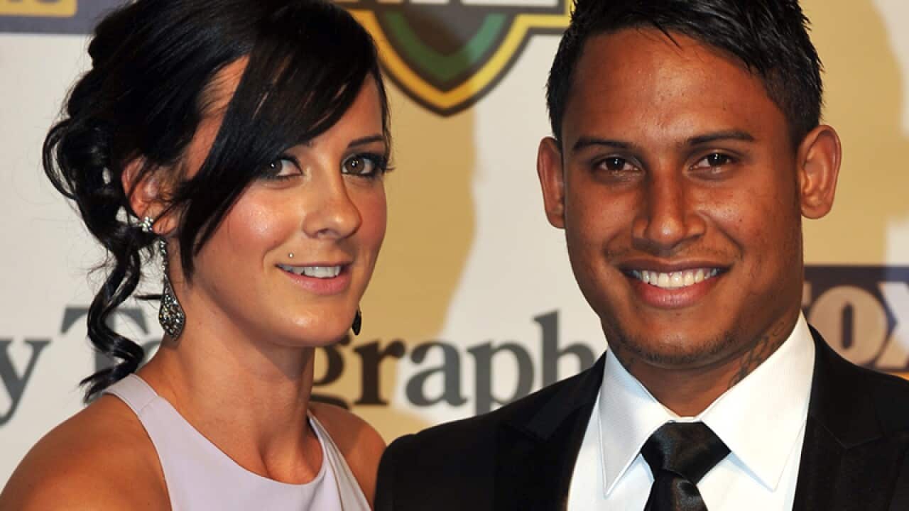Ainslie Currie (L) and Ben Barba in 2012