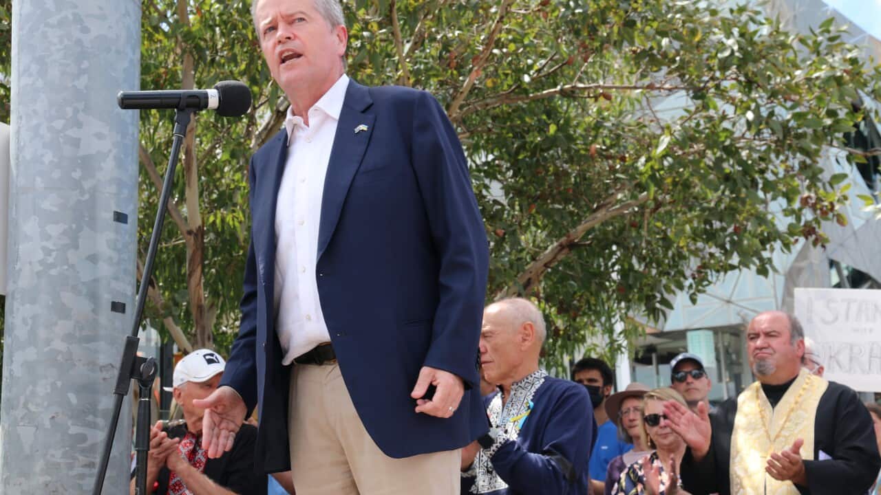 Hon Bill Shorten MP -Anti-war protest in Melbourne against invasion of Ukraine, 27/02/2022.