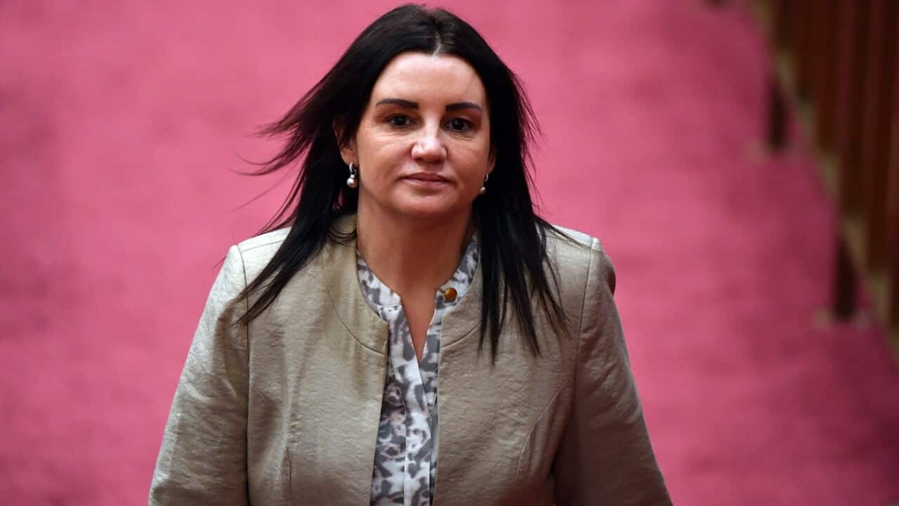Jacqui Lambie confirms her dual citizenship.