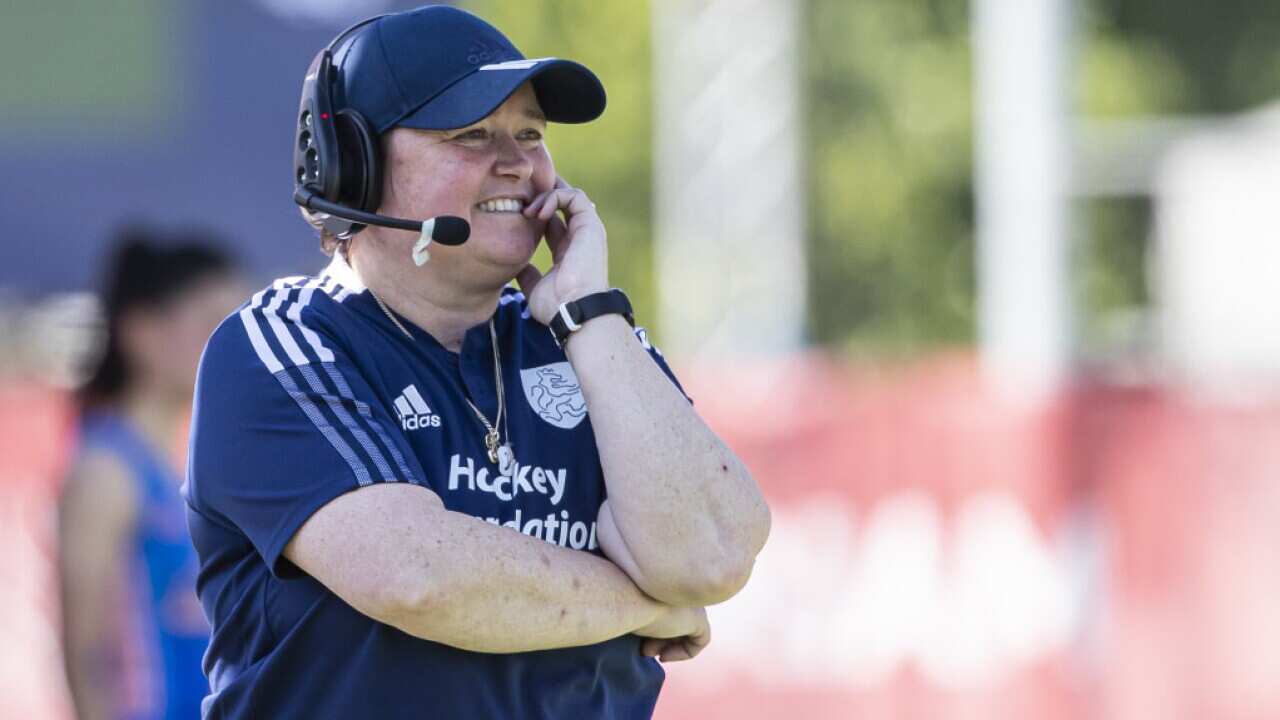 Bondscoach Alyson Annan (Ned)