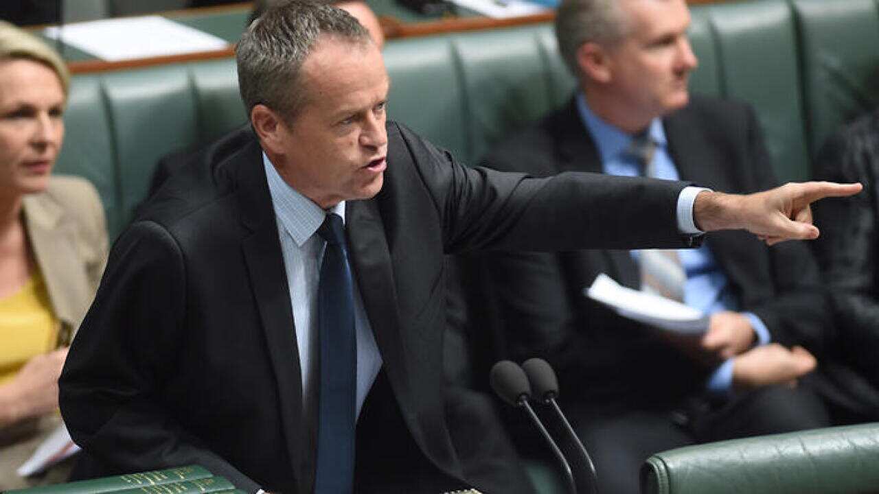 Australia's Opposition Leader Bill Shorten speaks during a motion to suspend standing orders in the House of Representatives at Parliament House in Canberra, Tuesday, Oct. 18, 2016. (AAP Image/Lukas Coch) NO ARCHIVING
