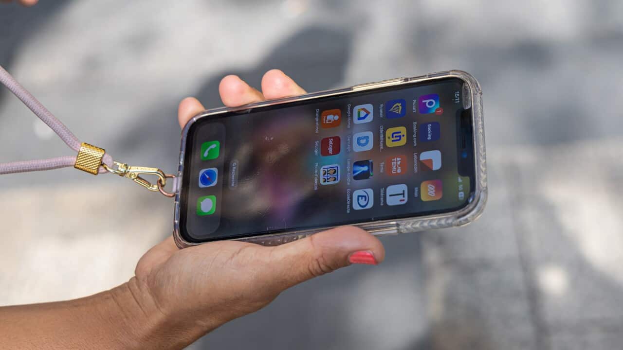 FRANCE IPHONE 12 SALES