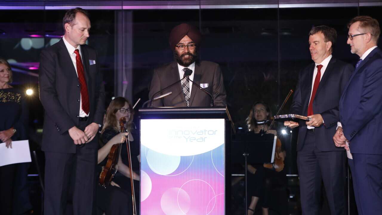 Prof Zora Singh overall winner of WA Innovator of the Year 2017, along with Dr Alan Payne
