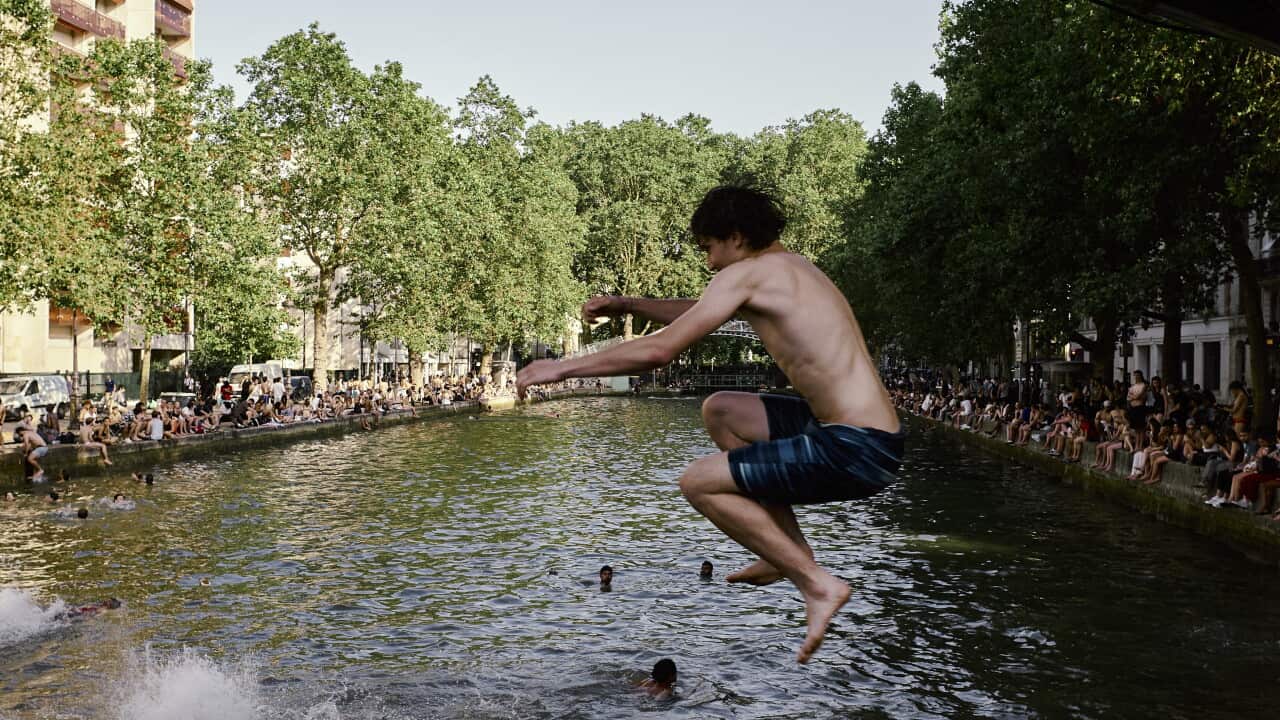 Heatwave in Canal Saint Martin - Paris