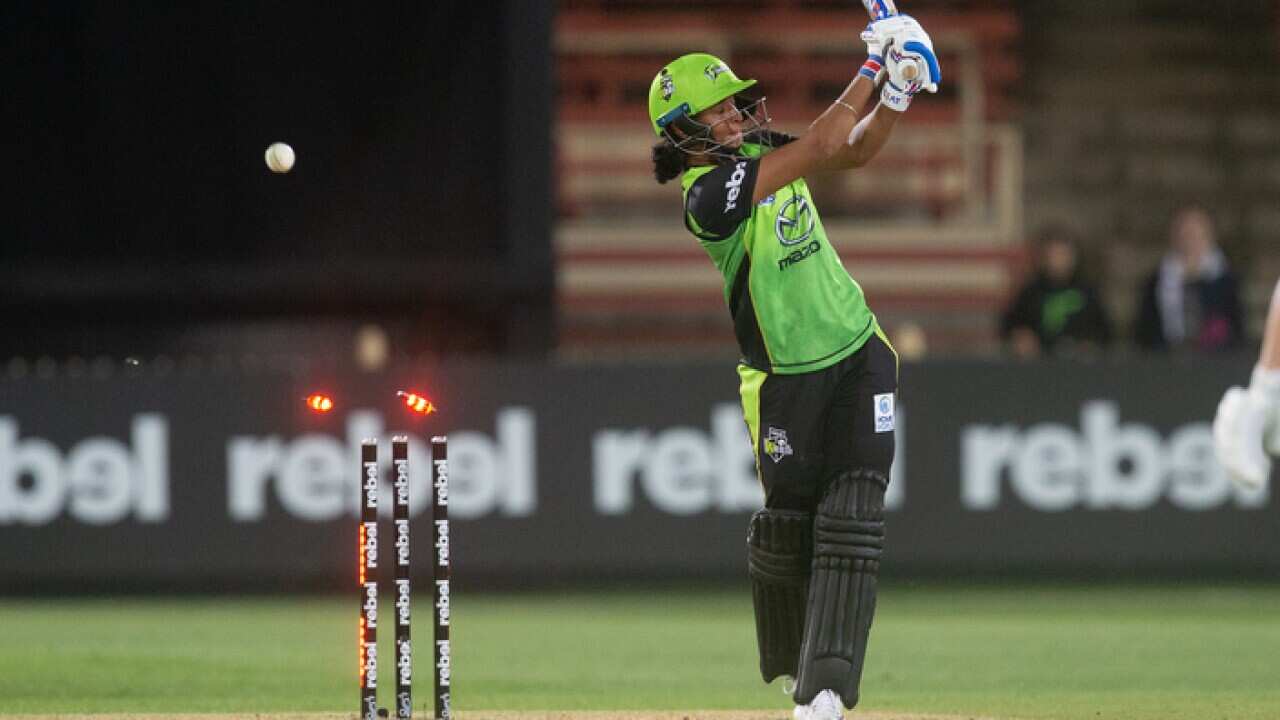 Harmanpreet Kaur in action for the Sydney Thunder