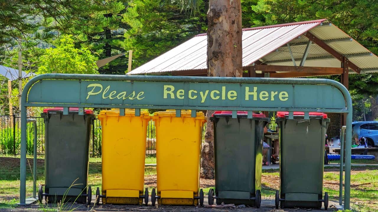 Please recycle here notice
