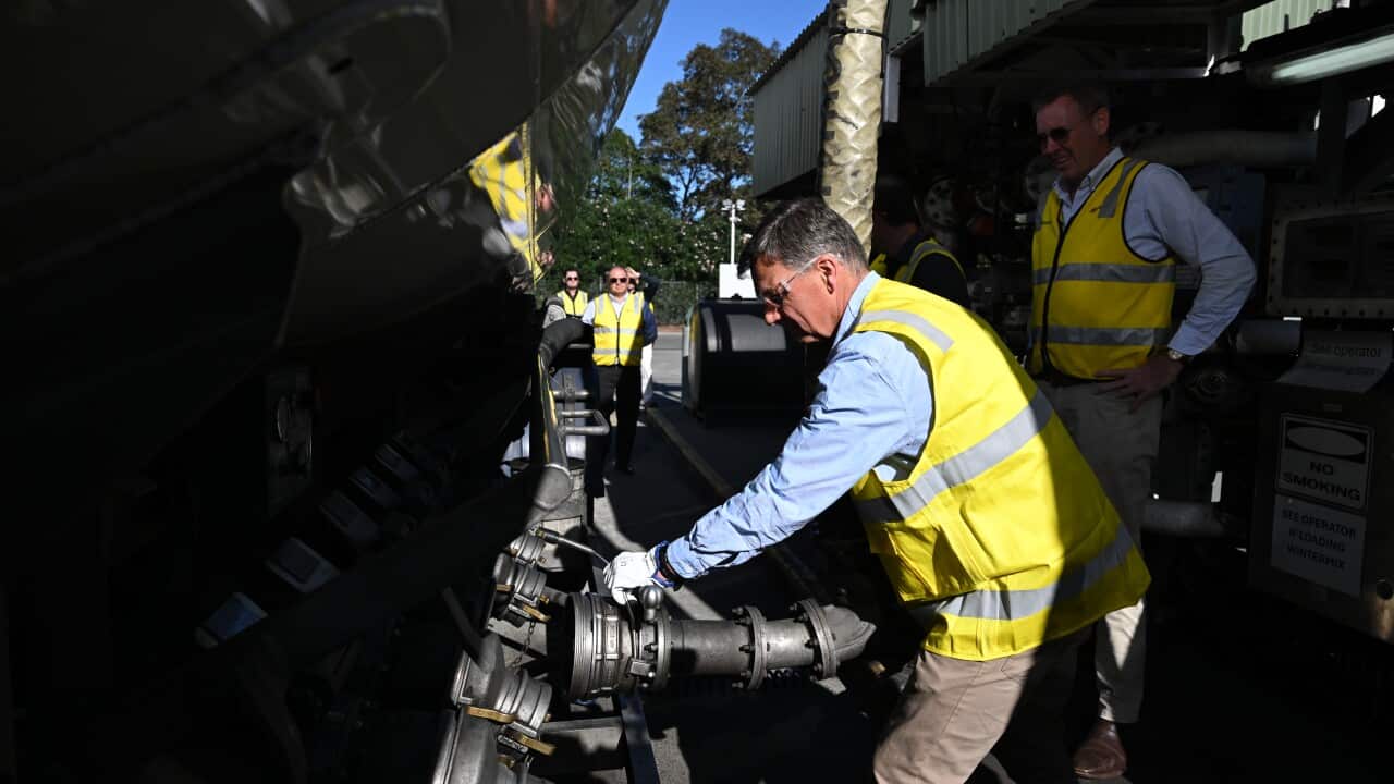 ANGUS TAYLOR PORT KEMBLA VISIT