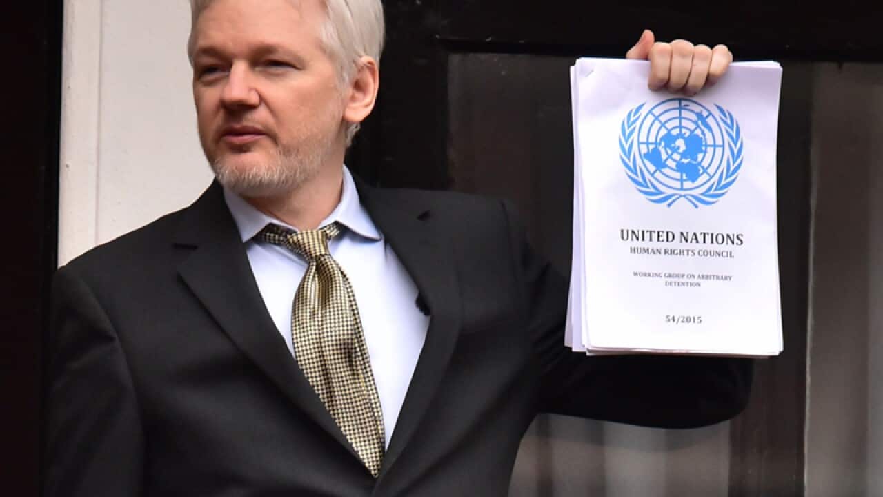 Julian Assange speaking from the balcony of the Ecuadorian Embassy
