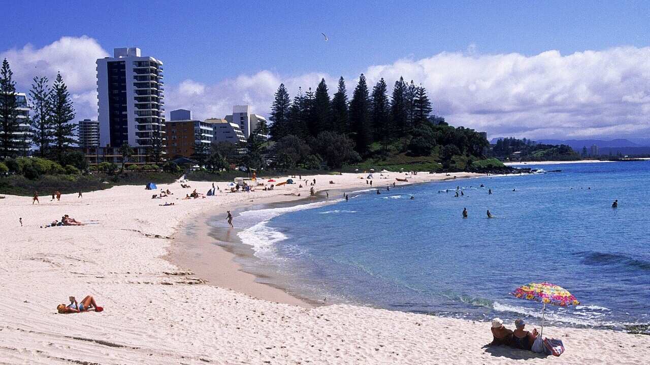 L'immagine di una spiaggia sulla costa est d'Australia