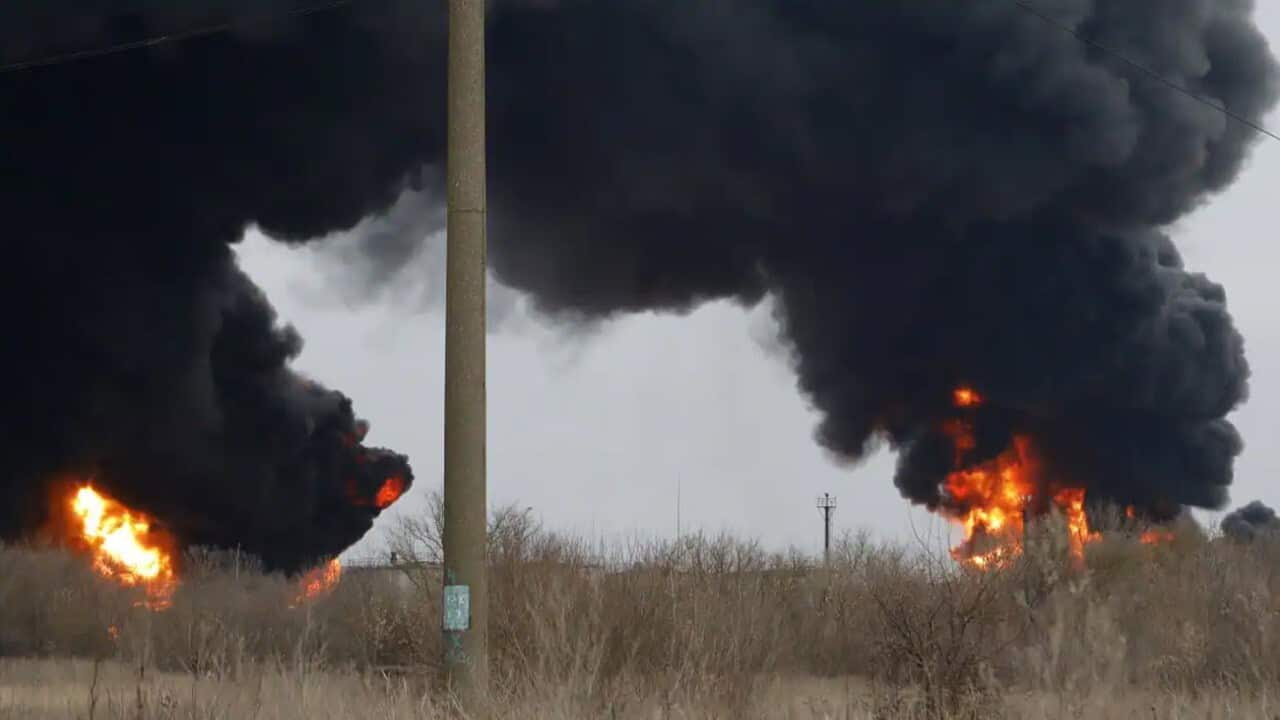 Pour la première fois depuis le début du conflit, les autorités russes affirment que l’armée ukrainienne a frappé hors de ses frontières en détruisant un dépôt de pétrole dans la ville de Belgorod.