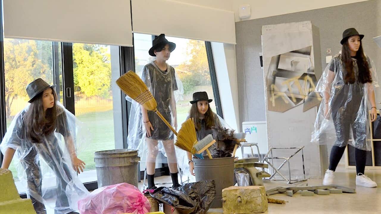 Image for read more article 'ΑΚΟΥΣΤΕ ΑΚΟΜΑ'