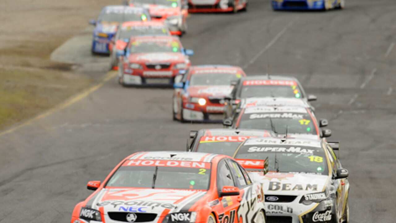 V8_sandown_cars_100824_B_getty_744330606