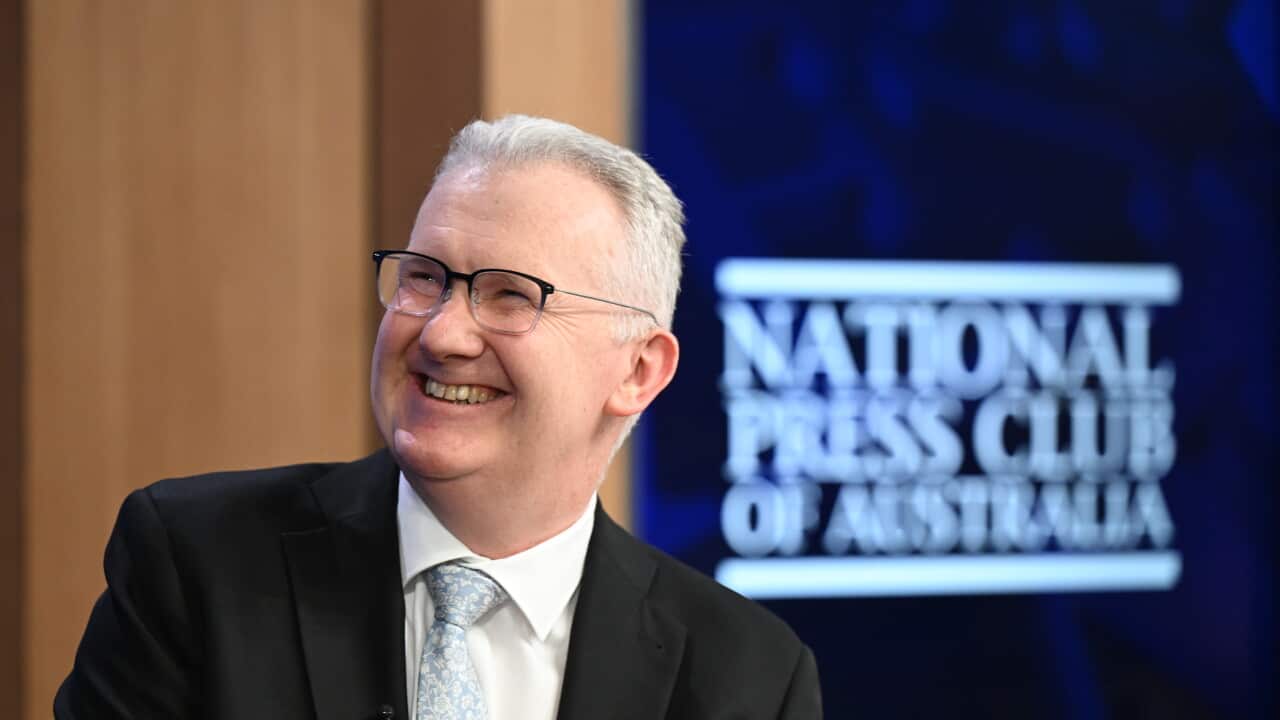 TONY BURKE PRESS CLUB