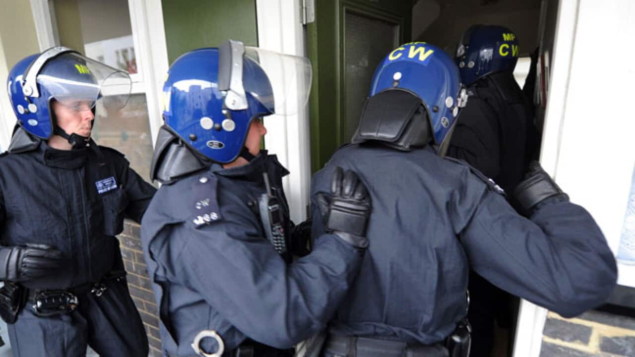 london_police_20110813_b_getty_1445540651