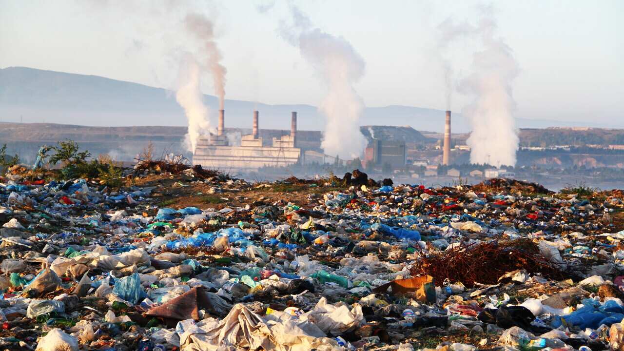 Smokestacks with pollution