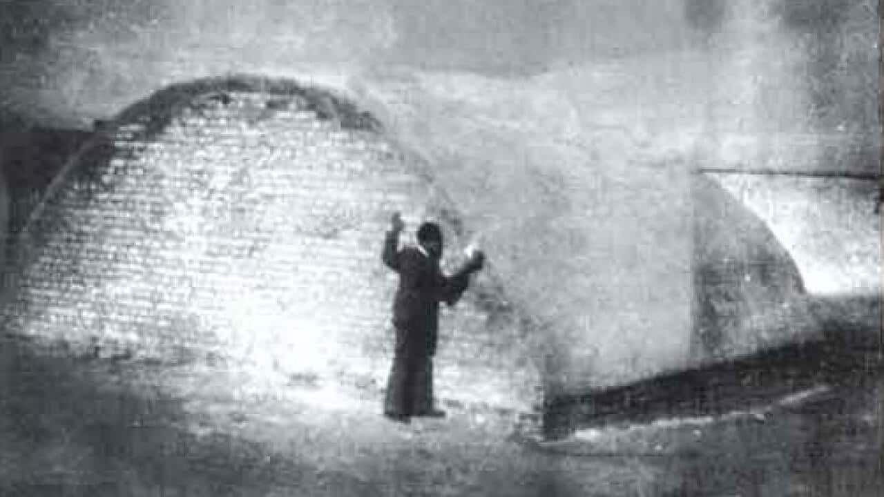 Farhud mass grave.jpg