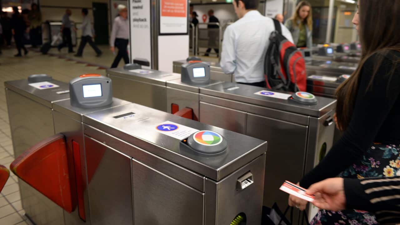 車站讀卡器的 Opal