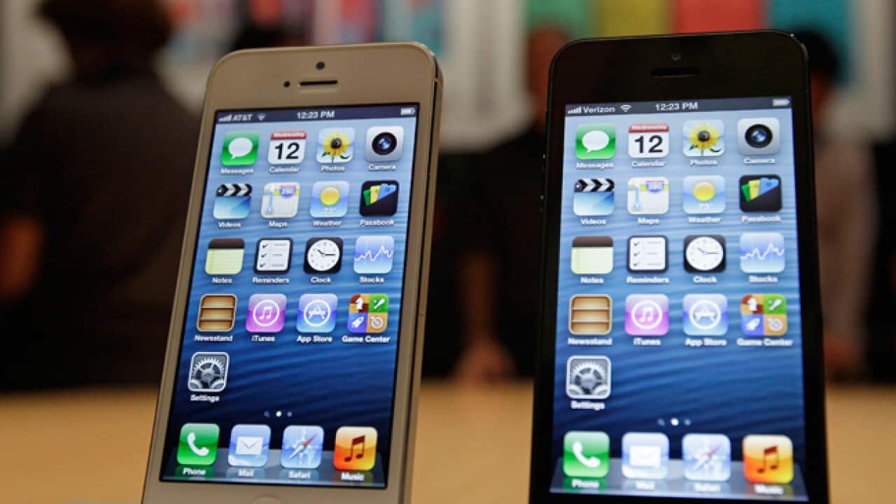 iphone5_120915_aap_b_1169971661