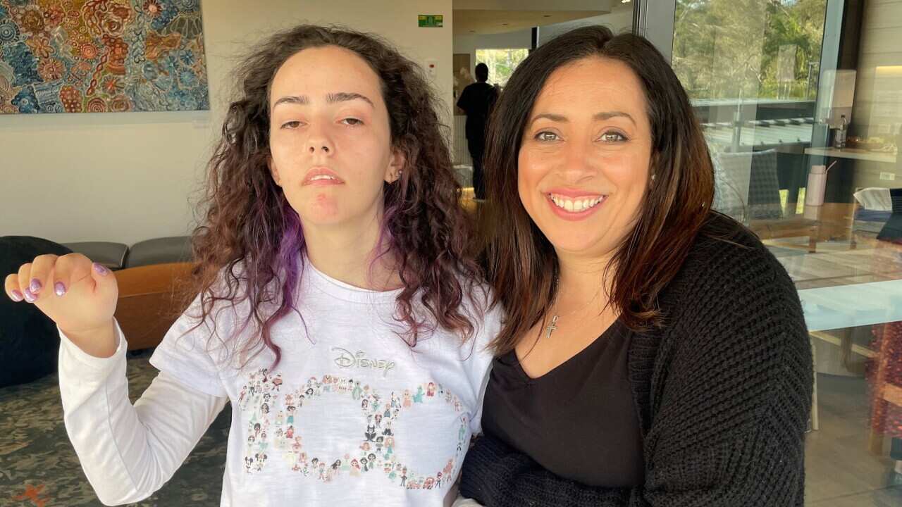 Ange,19 (left) with her mum Niki