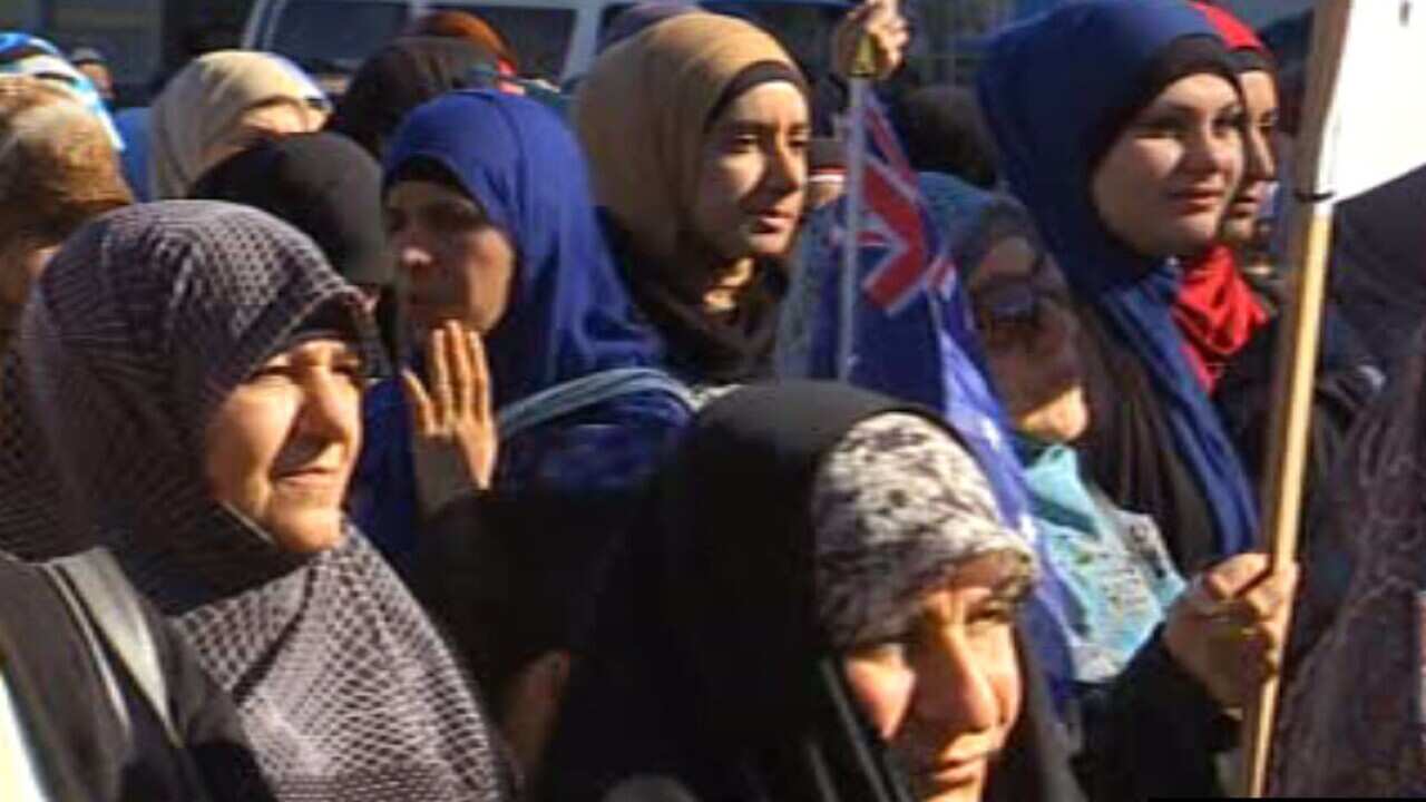iraqi rally isis sydney sbs.jpg