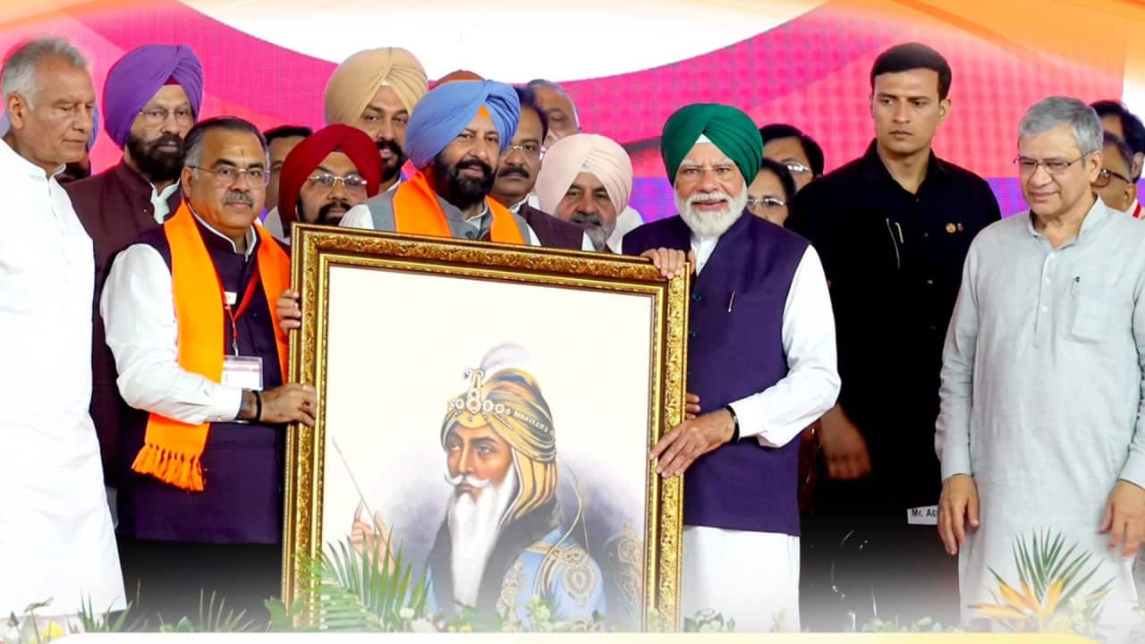 PM MODI IN PUNJAB.png