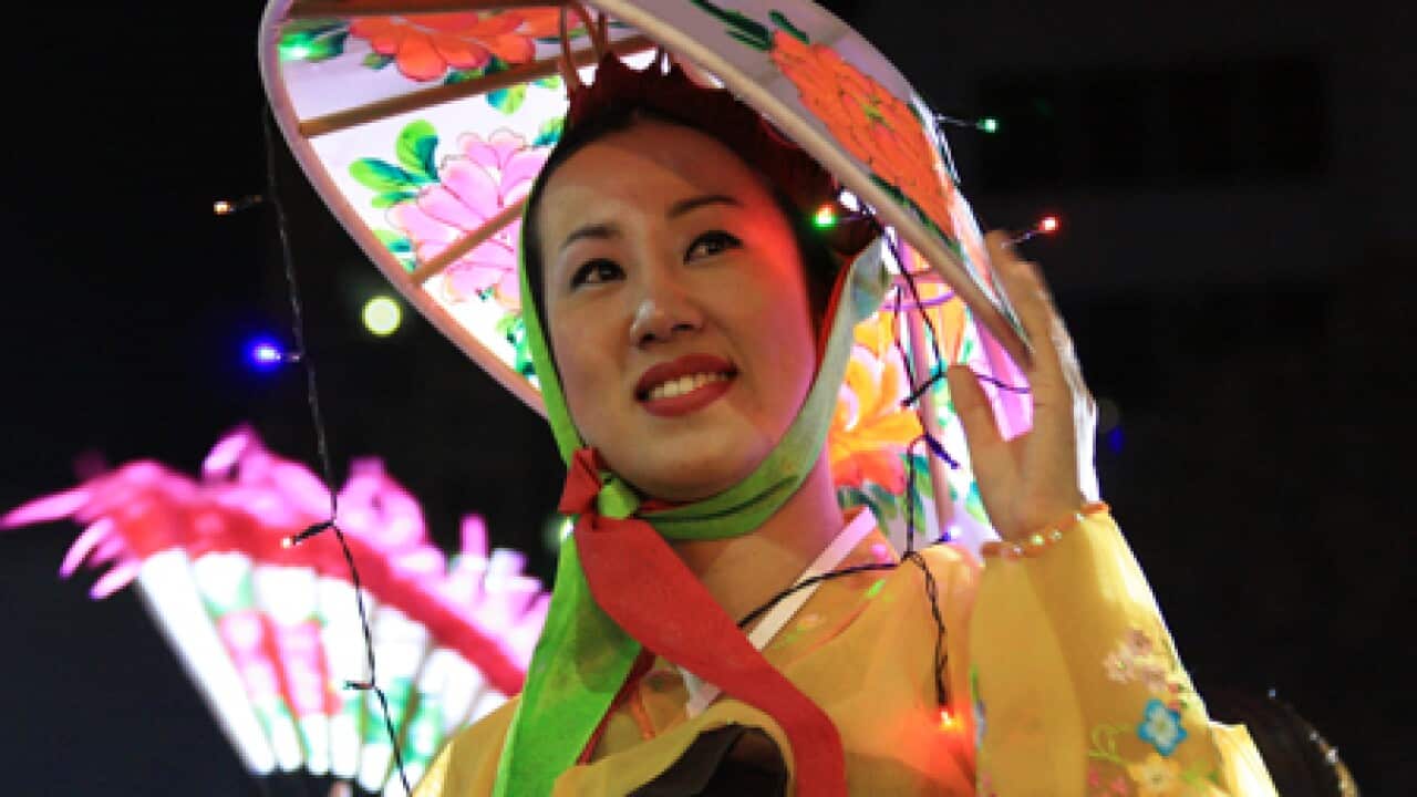 chinese_ny_parade_L_sbs_2066309705