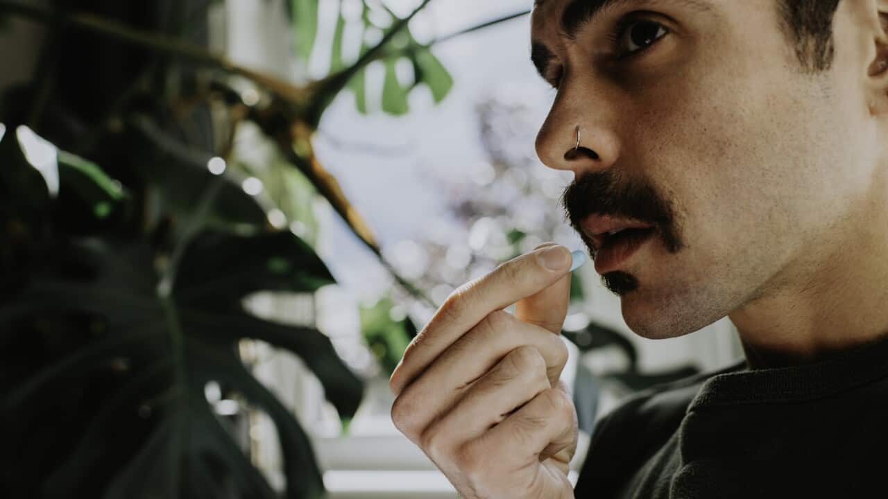 cigarettes used by actors The Brief History of a Fake Cigarette cigarettes used by actors The Brief History of a Fake Cigarette
