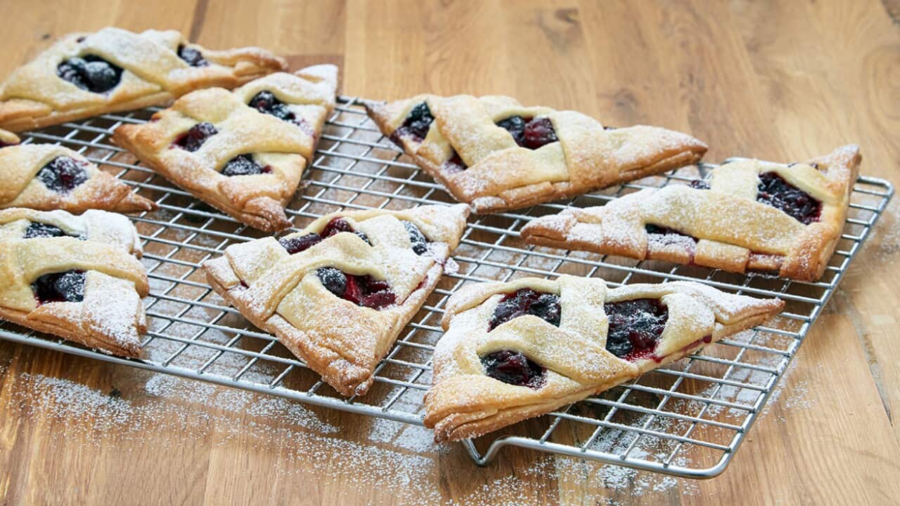 Berry crostatas