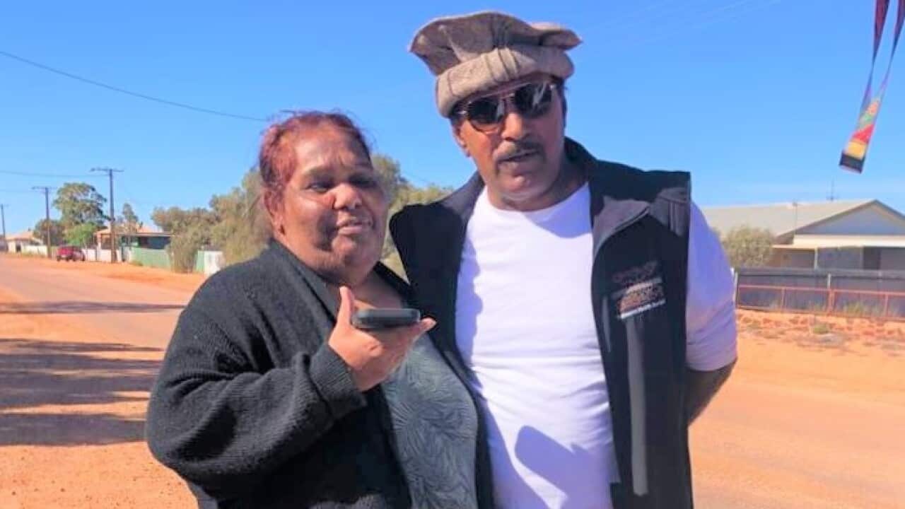 Atteulla Khan (R) with wife Fatima in Opal festival Coober Pedy April 2021 .jpeg