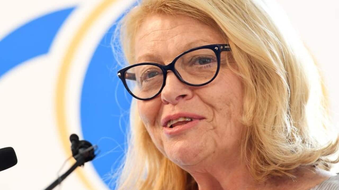 Lynne Anderson