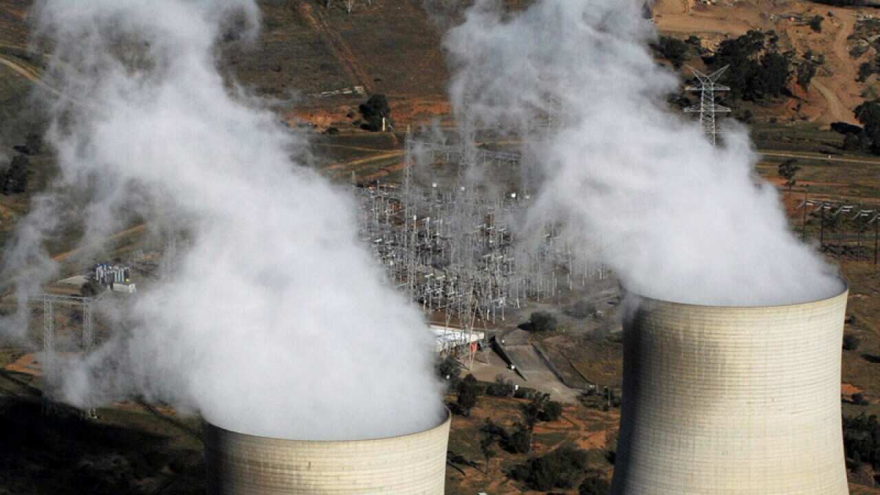 Carbon tax, business closures link: Libs