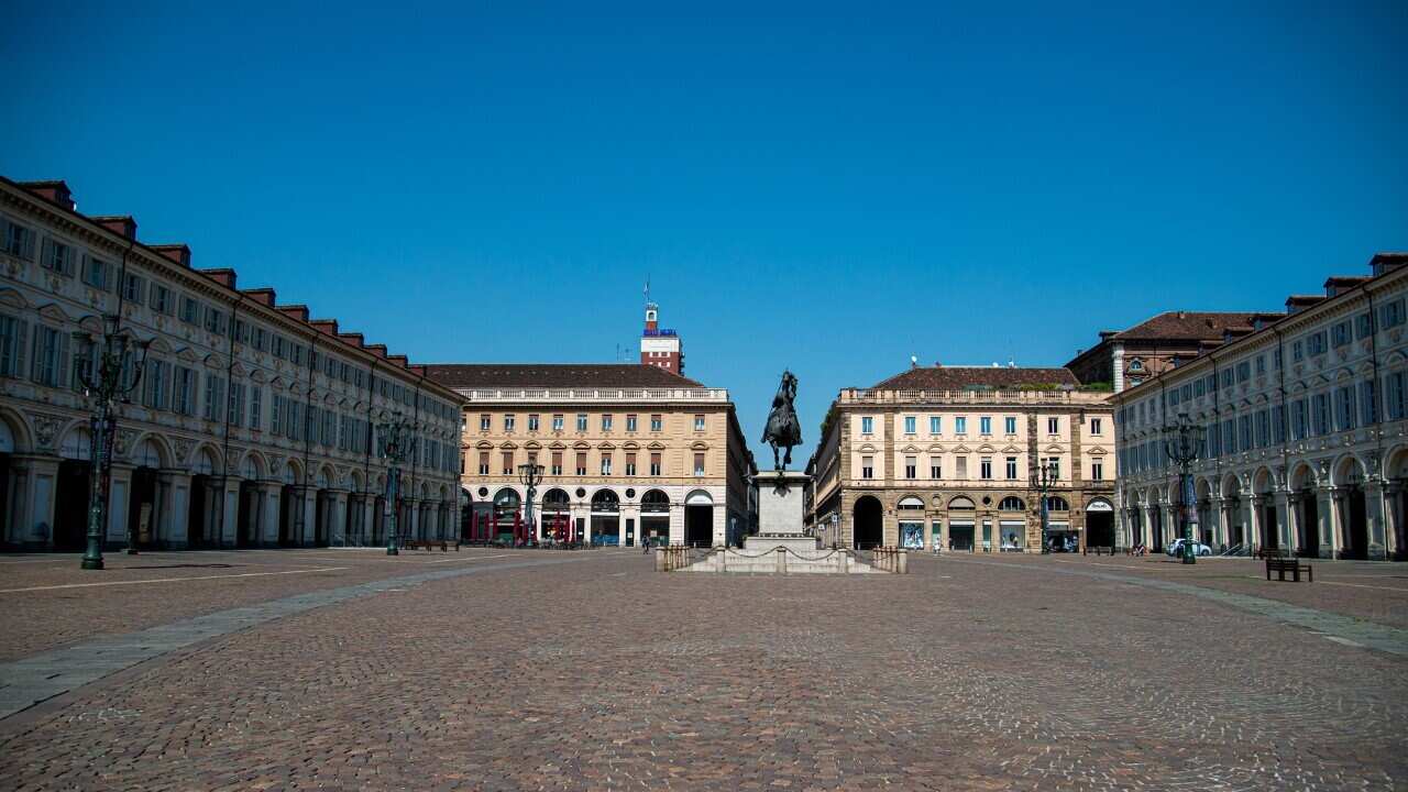 Torino, piazza San Carlo deserta