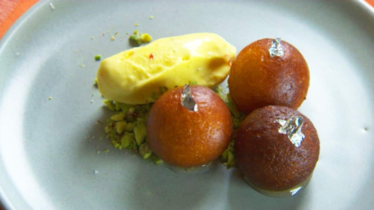 1445_gulab-jamun-recipe1.jpg