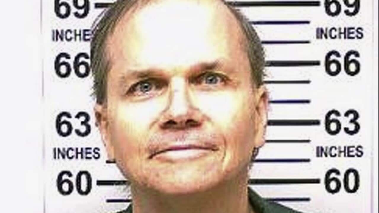 John Lennon's killer, Mark David Chapman, has been denied release from jail by a parole board.