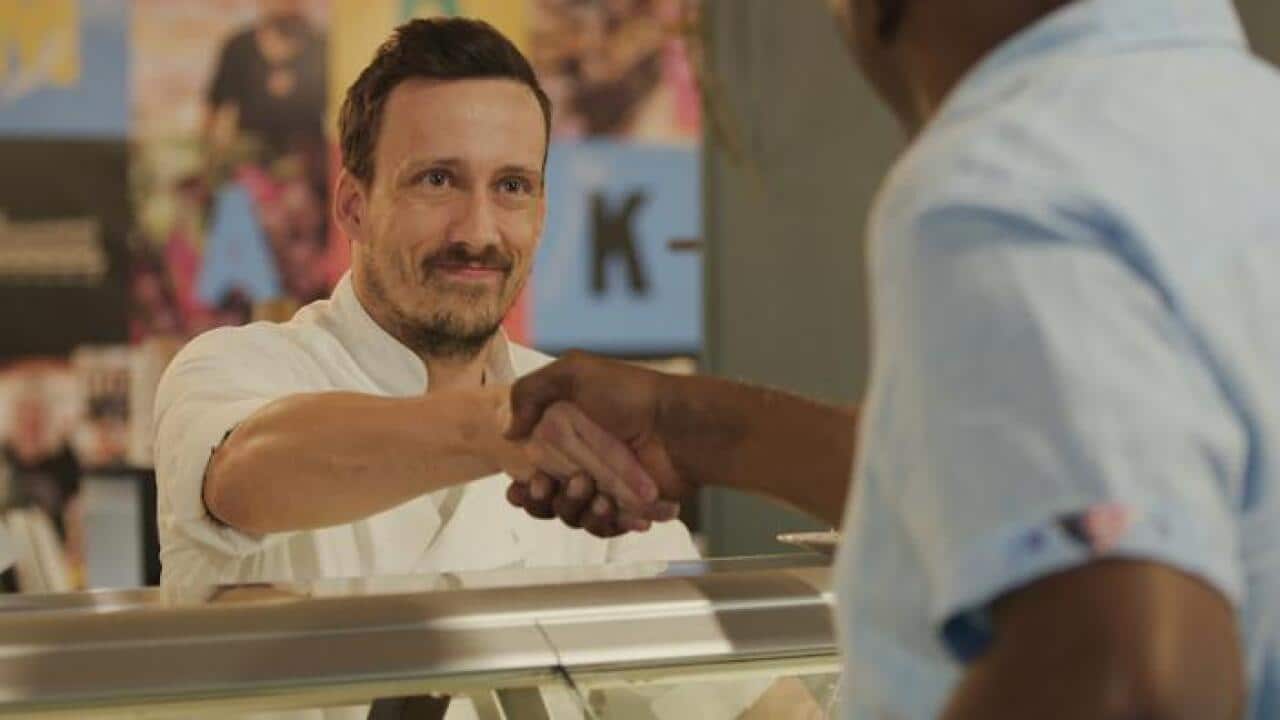 Verslype dans la série tele Ainsley's Australian Market Menu sur SBS Food.