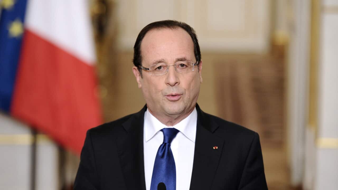 Hollande raises France security over Mali