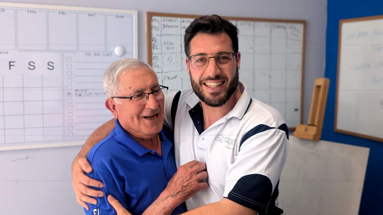 Flavio Roccasalva con lo zio Sam.png